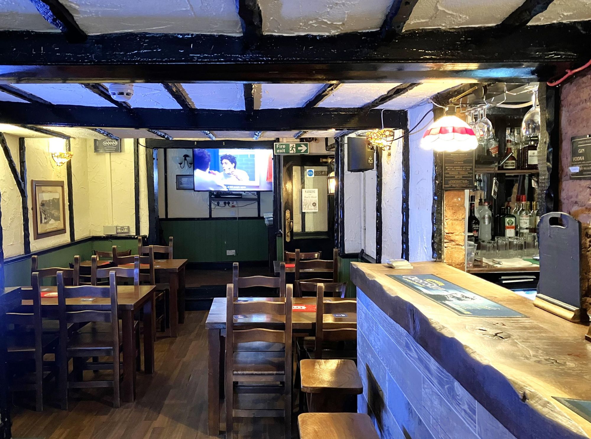 (Pub, Bar). Published on 01-02-2024