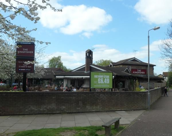 Kingfisher, Newport Pagnell. (Pub, External). Published on 23-02-2015