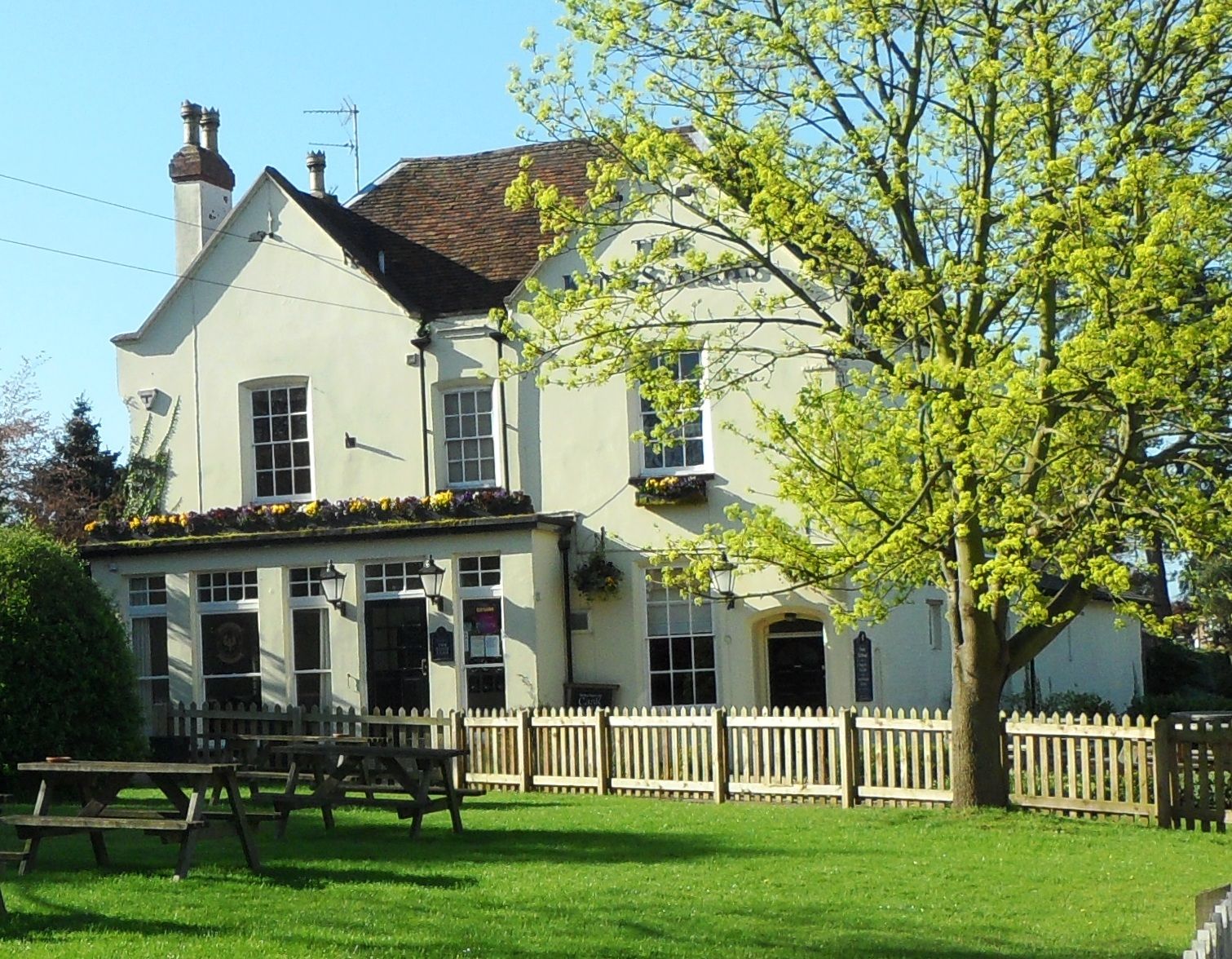 The Kings Arms, Newport Pagnell. (Pub, External, Key). Published on 13-04-2014