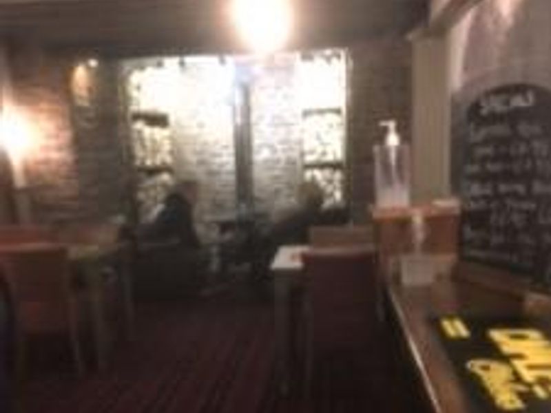 (Pub, Bar). Published on 12-01-2022