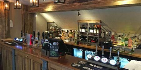 (Pub, Bar). Published on 06-03-2022
