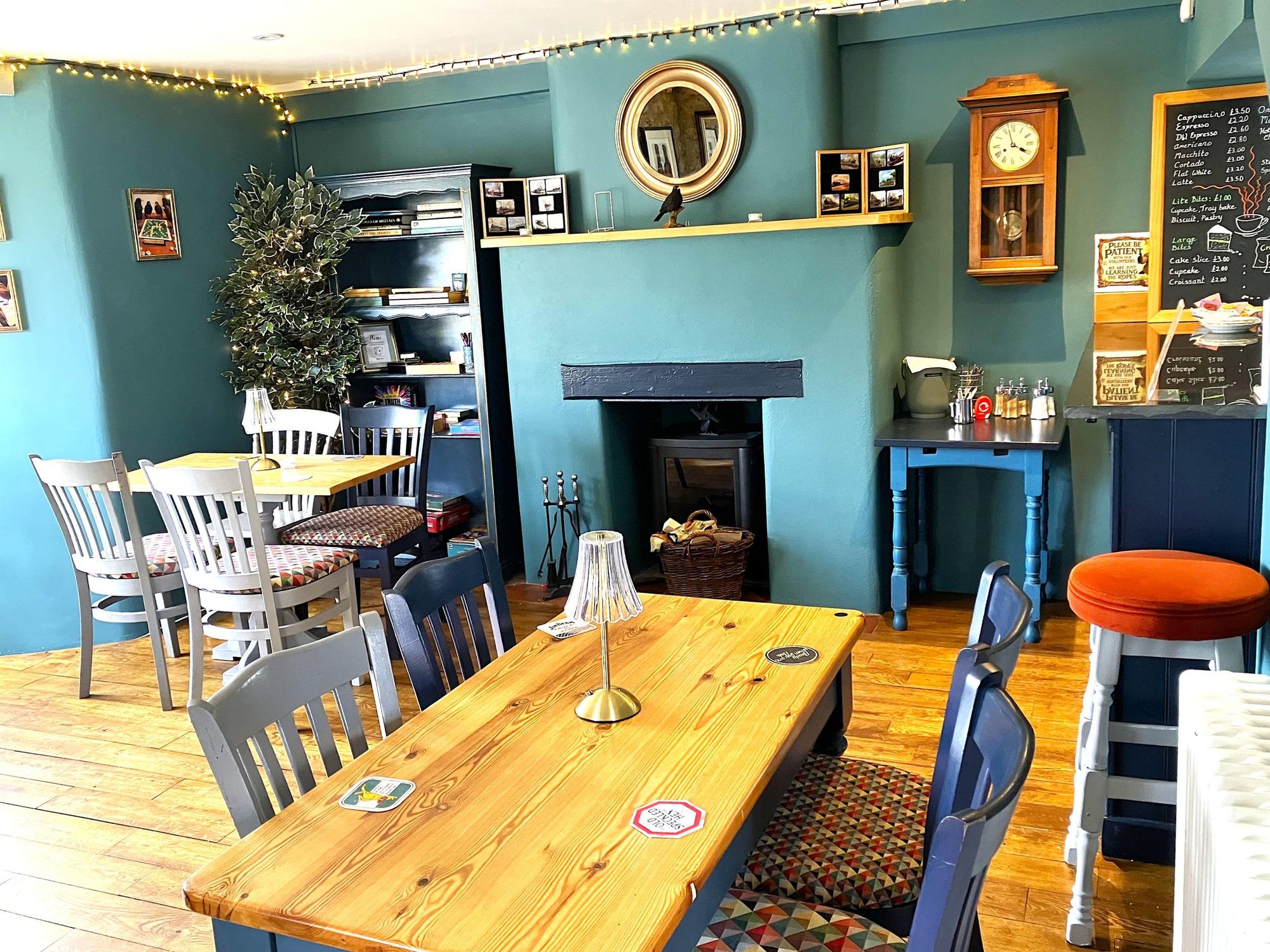 (Pub, Bar). Published on 17-04-2026