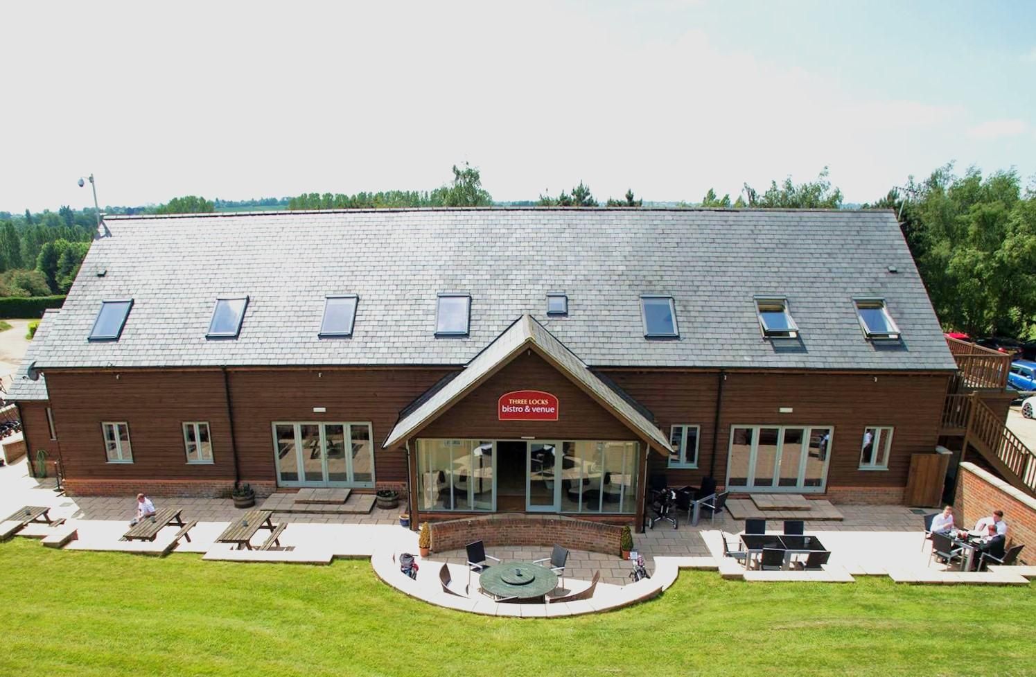 Golf Clubhouse. (External, Key). Published on 08-09-2022