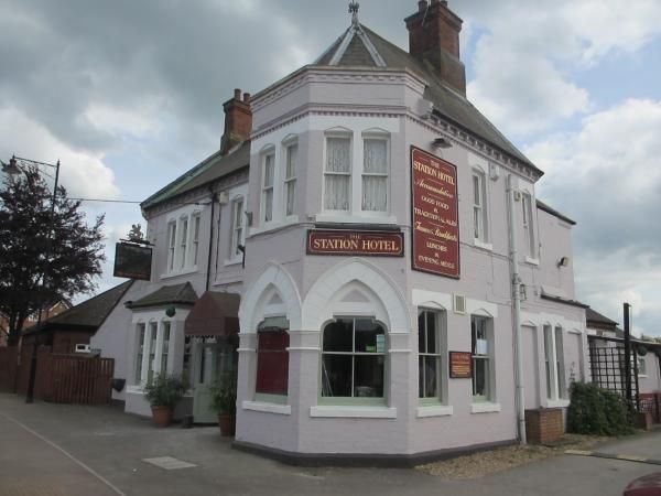 Station Tavern, Woburn Sands. (Pub, External, Key). Published on 22-02-2015