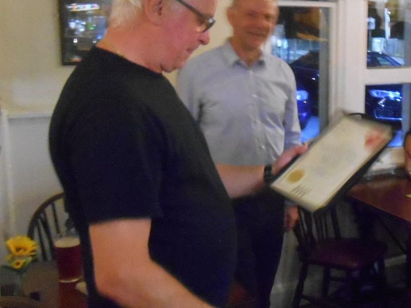 Long-serving publicans award - 36 years. (Pub, Bar, Publican, Branch, Award). Published on 24-08-2022 