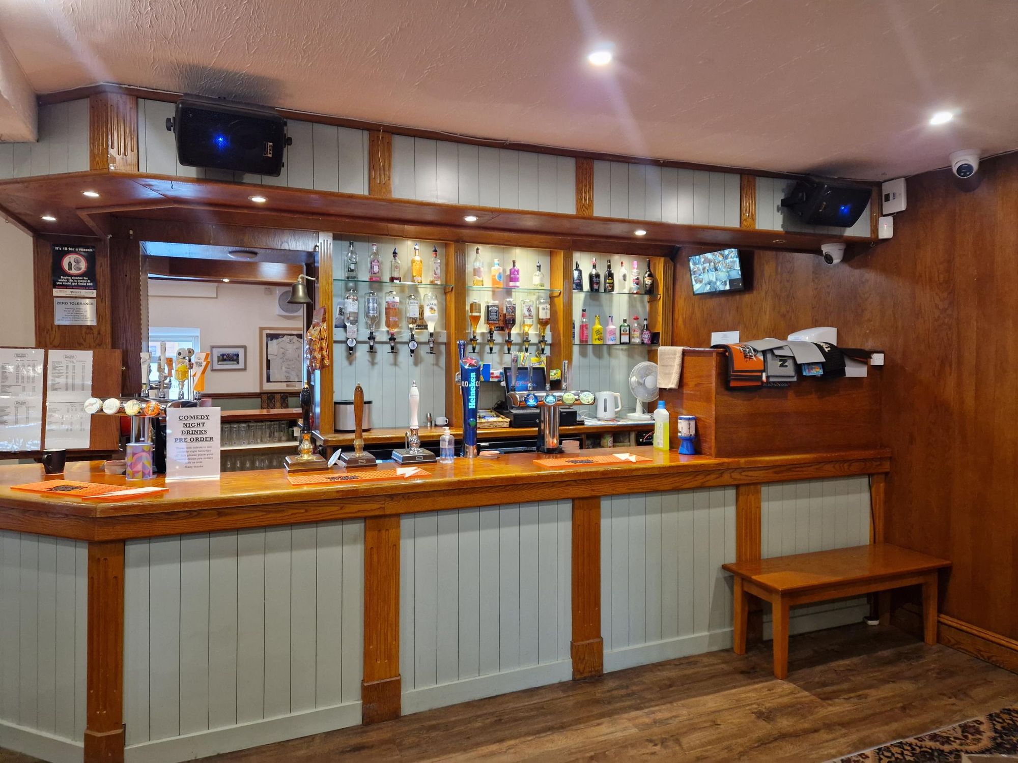 (Pub, Bar). Published on 14-05-2023