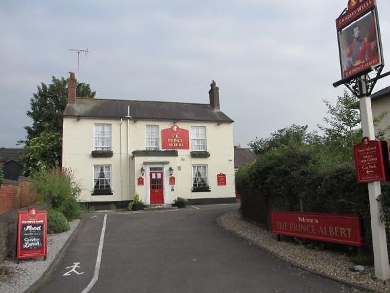 Prince Albert, Bradwell Village. (Pub, External). Published on 22-02-2015