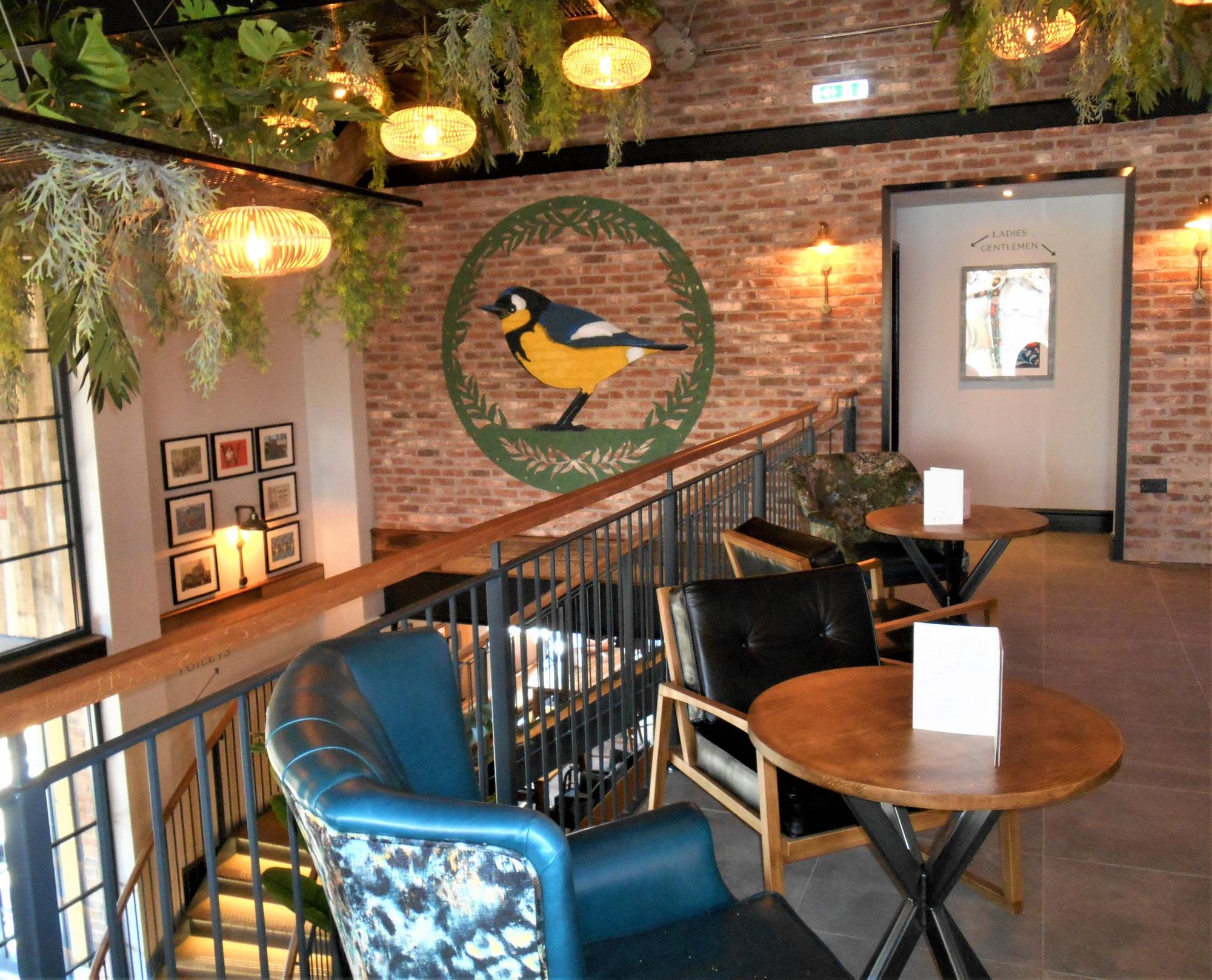 Staircase. (Pub). Published on 01-04-2022