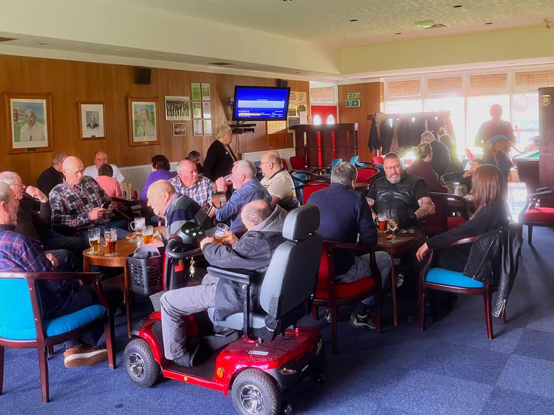 (Pub, Bar, Customers). Published on 02-04-2023 