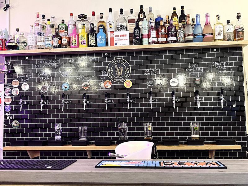 (Pub, Bar). Published on 20-10-2024
