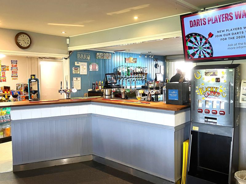 (Pub, Bar). Published on 18-04-2026 