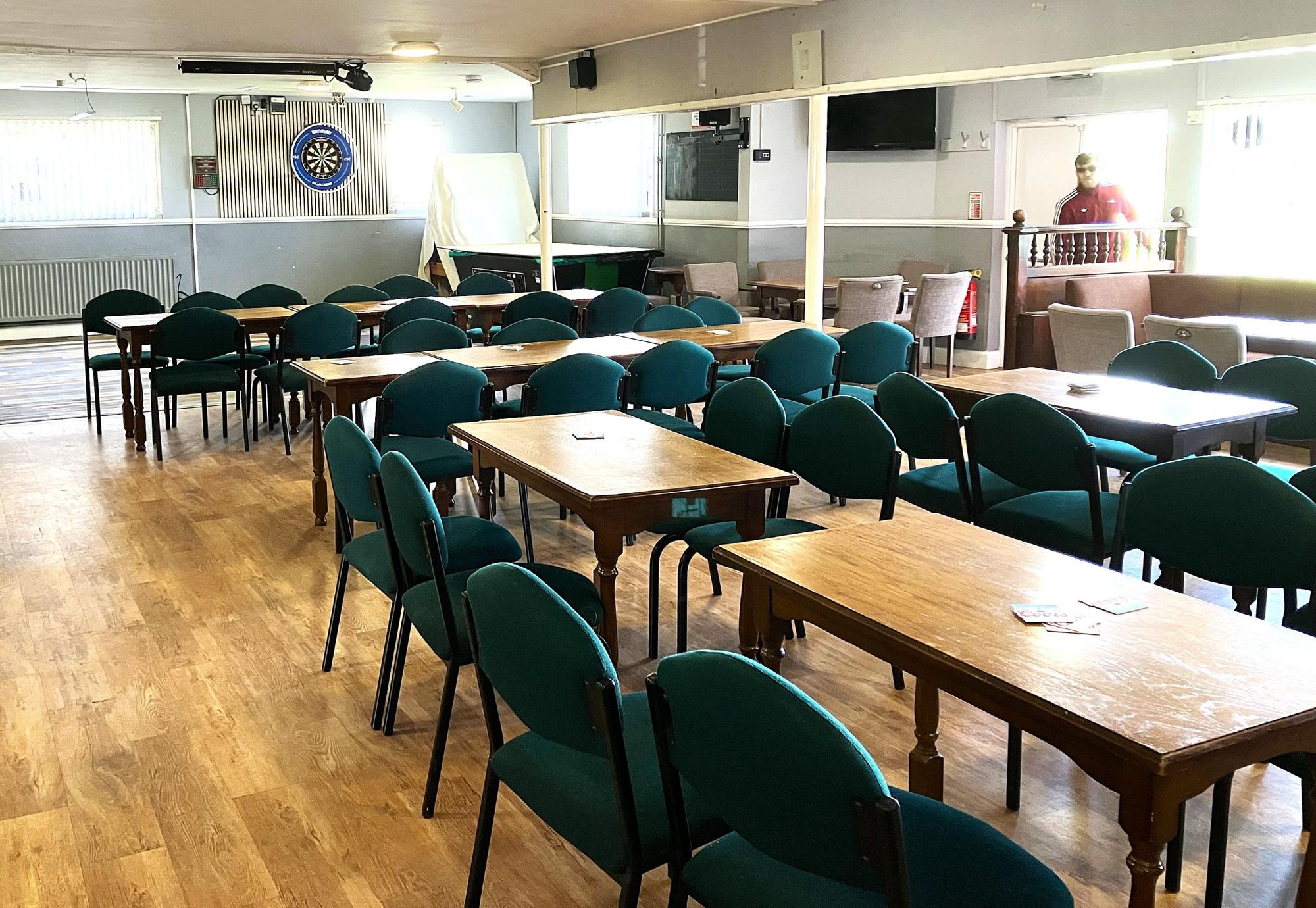 (Pub, Bar). Published on 18-04-2026