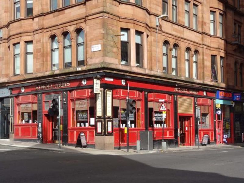 (Pub, External, Bar, Sign). Published on 31-08-2013
