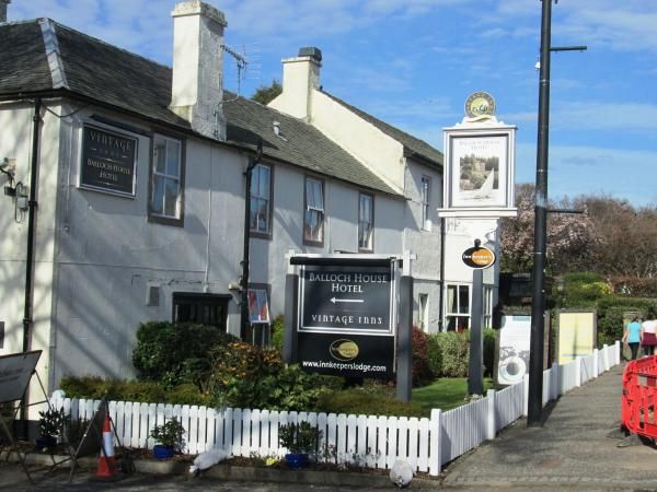 (Pub, External, Sign). Published on 21-04-2015