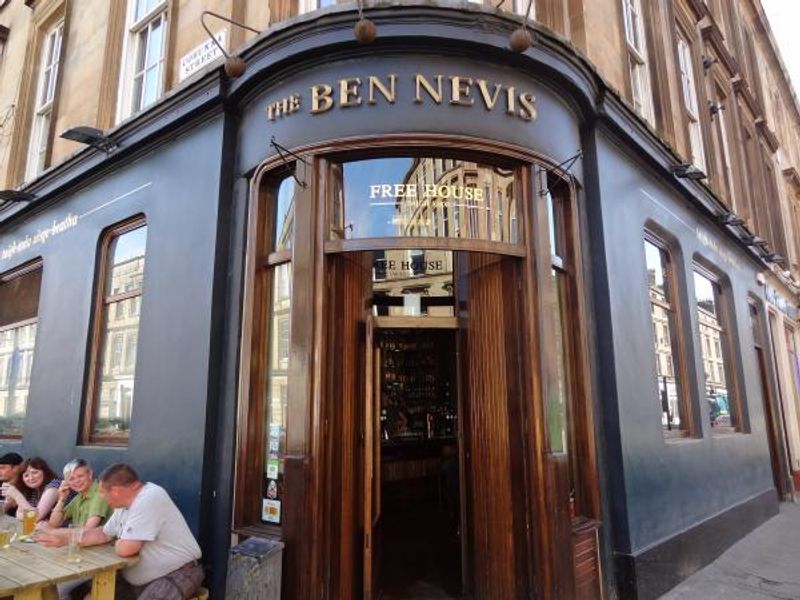 Ben Nevis. (Pub, External, Bar). Published on 25-07-2013