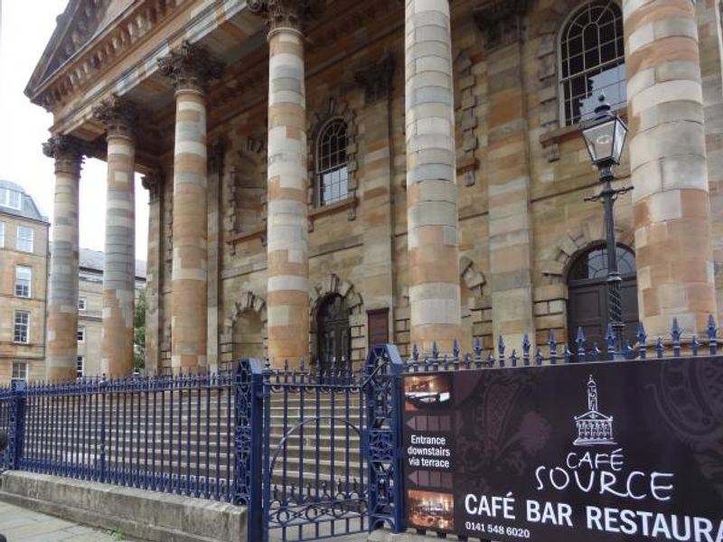 (Pub, External, Bar, Sign). Published on 01-09-2013 