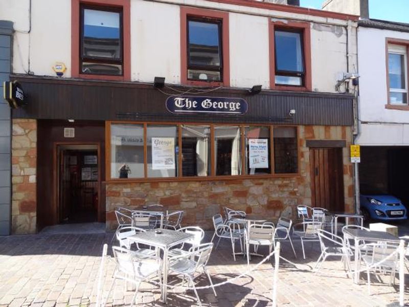(Pub, External, Bar, Sign). Published on 09-08-2013