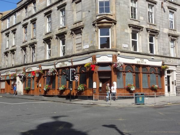 (Pub, External, Bar, Sign). Published on 18-08-2013