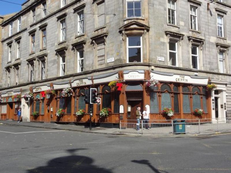 (Pub, External, Bar, Sign). Published on 18-08-2013 