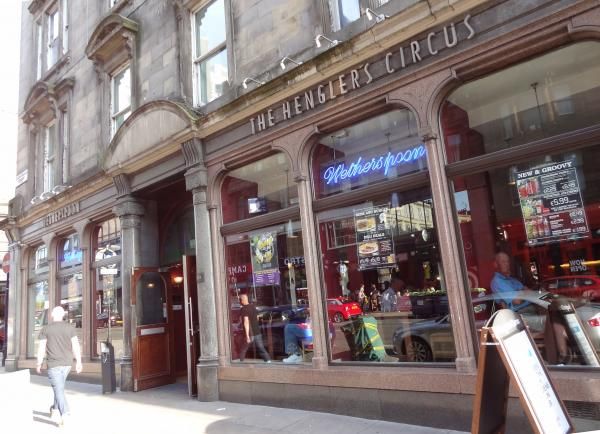 (Pub, External, Bar, Sign). Published on 28-07-2013