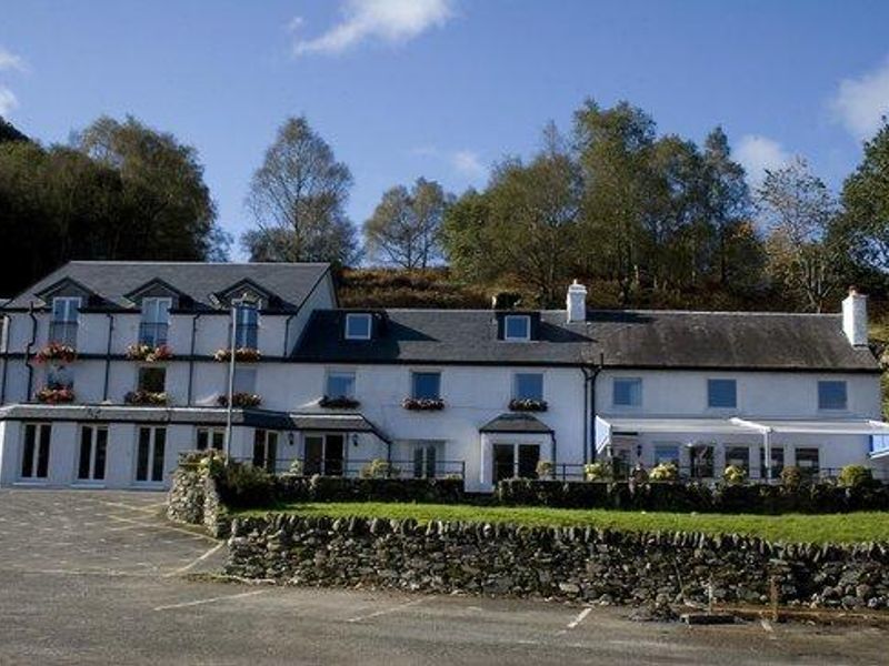 Inn on Loch Lomond. (External). Published on 18-07-2016