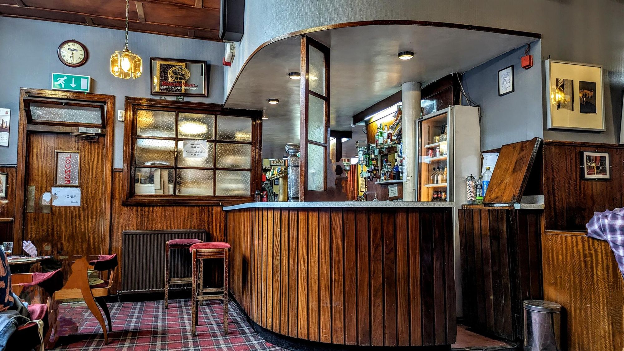 (Pub, Bar). Published on 17-06-2024