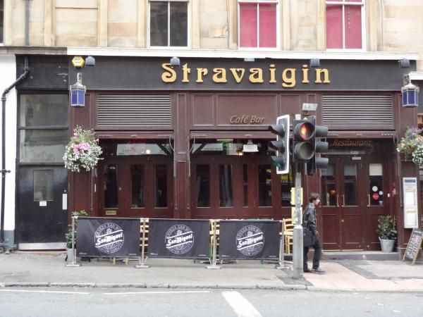 (Pub, External, Bar, Restaurant, Sign). Published on 01-09-2013