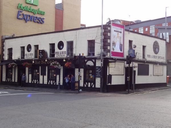 (Pub, External, Bar, Sign). Published on 29-07-2013