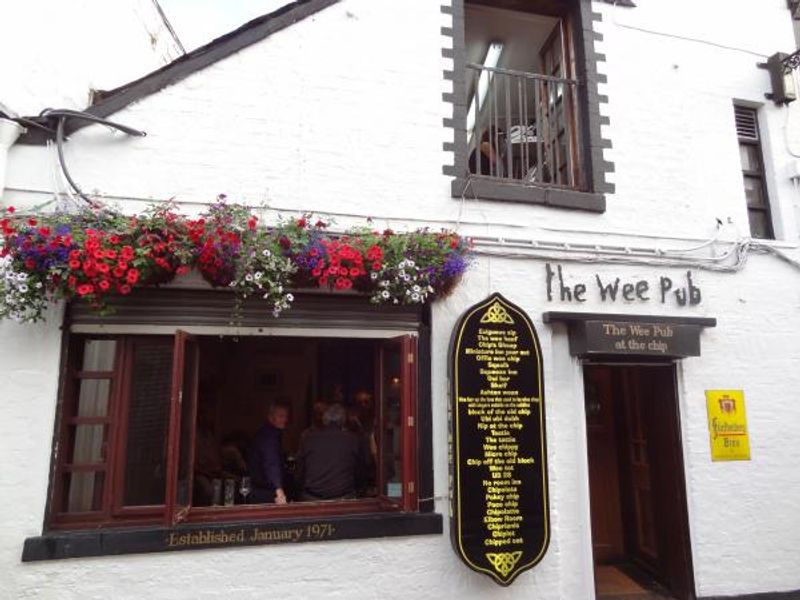 (Pub, External, Bar, Restaurant, Sign). Published on 29-07-2013