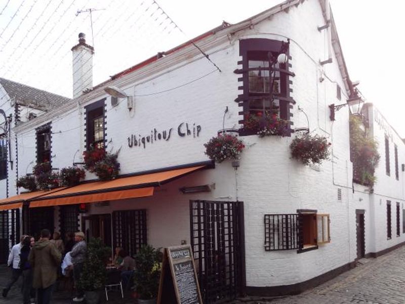 (Pub, External, Bar, Sign). Published on 29-07-2013