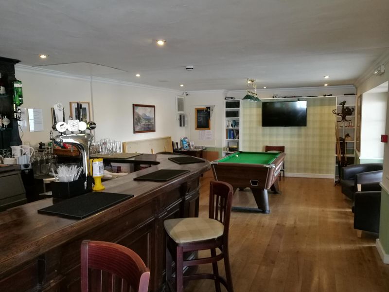 (Bar). Published on 27-08-2018