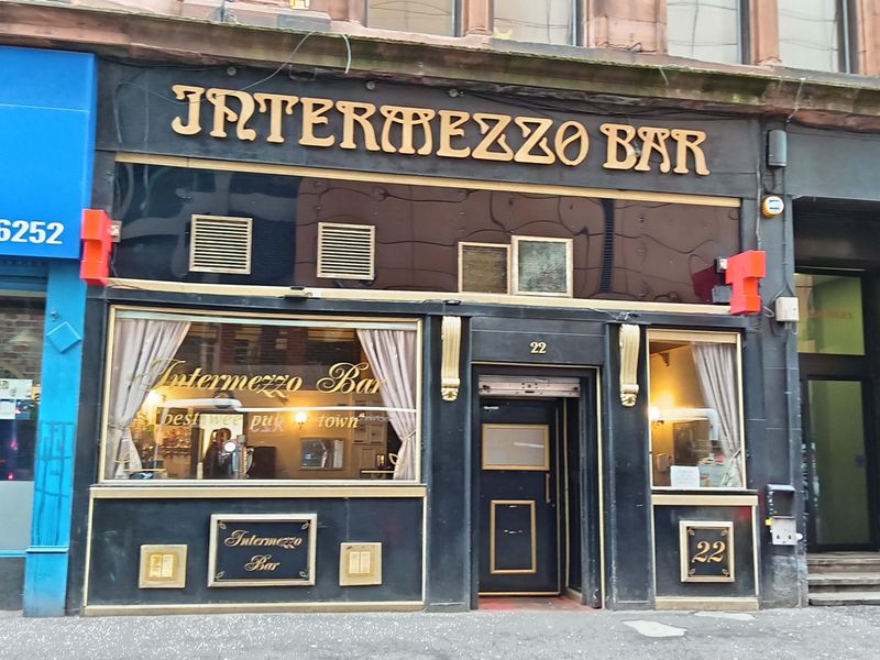 (Pub, External, Key). Published on 16-10-2025