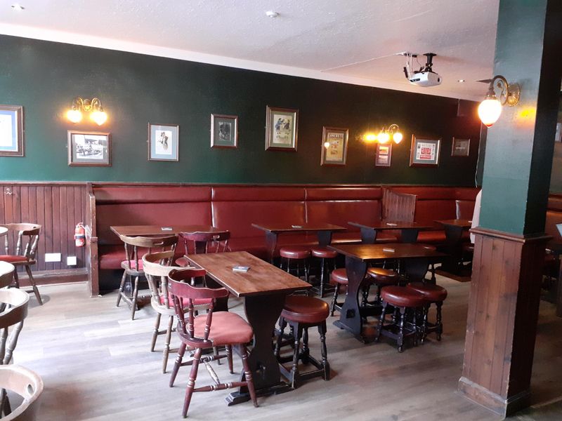 (Bar). Published on 24-06-2024