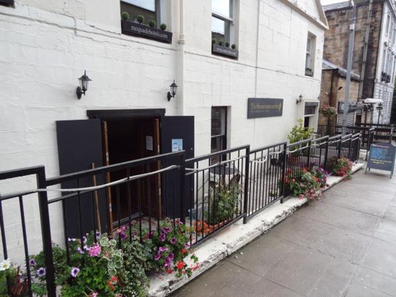 (Pub, External, Bar, Sign). Published on 15-09-2013