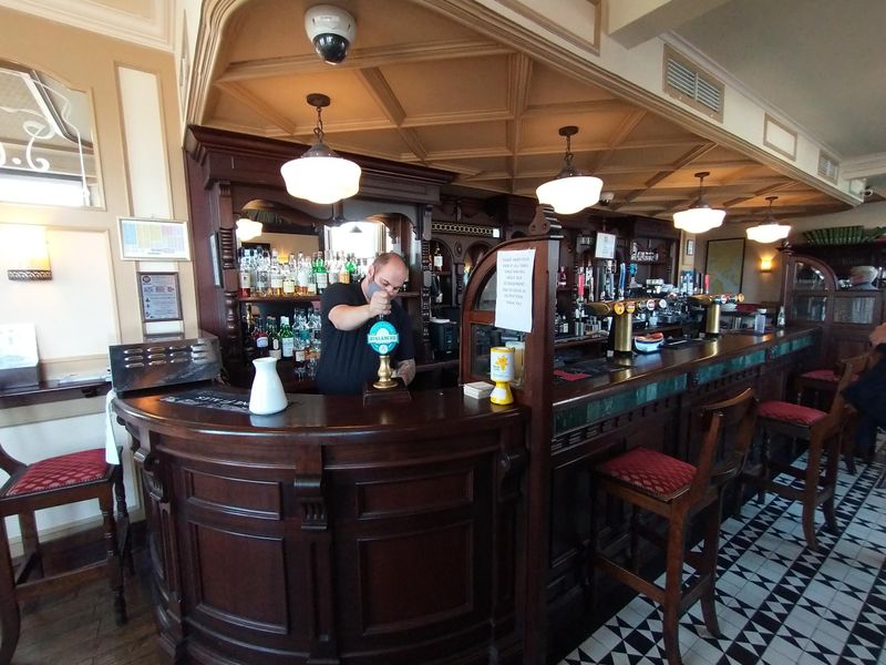 (Pub, Bar, Publican). Published on 11-09-2021