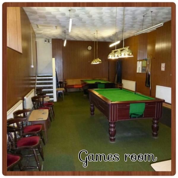 (Pub, Bar). Published on 23-09-2014