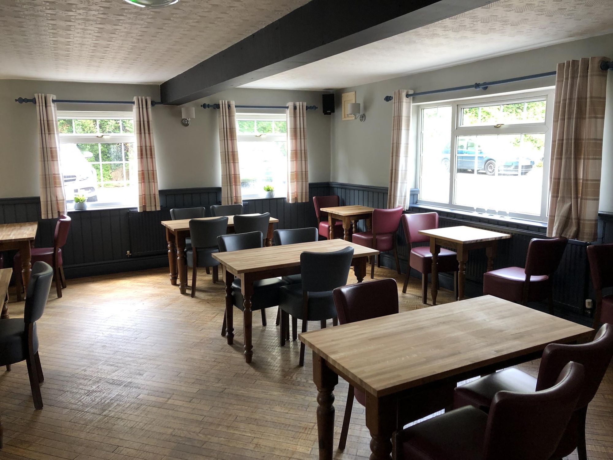 (Restaurant). Published on 06-07-2021