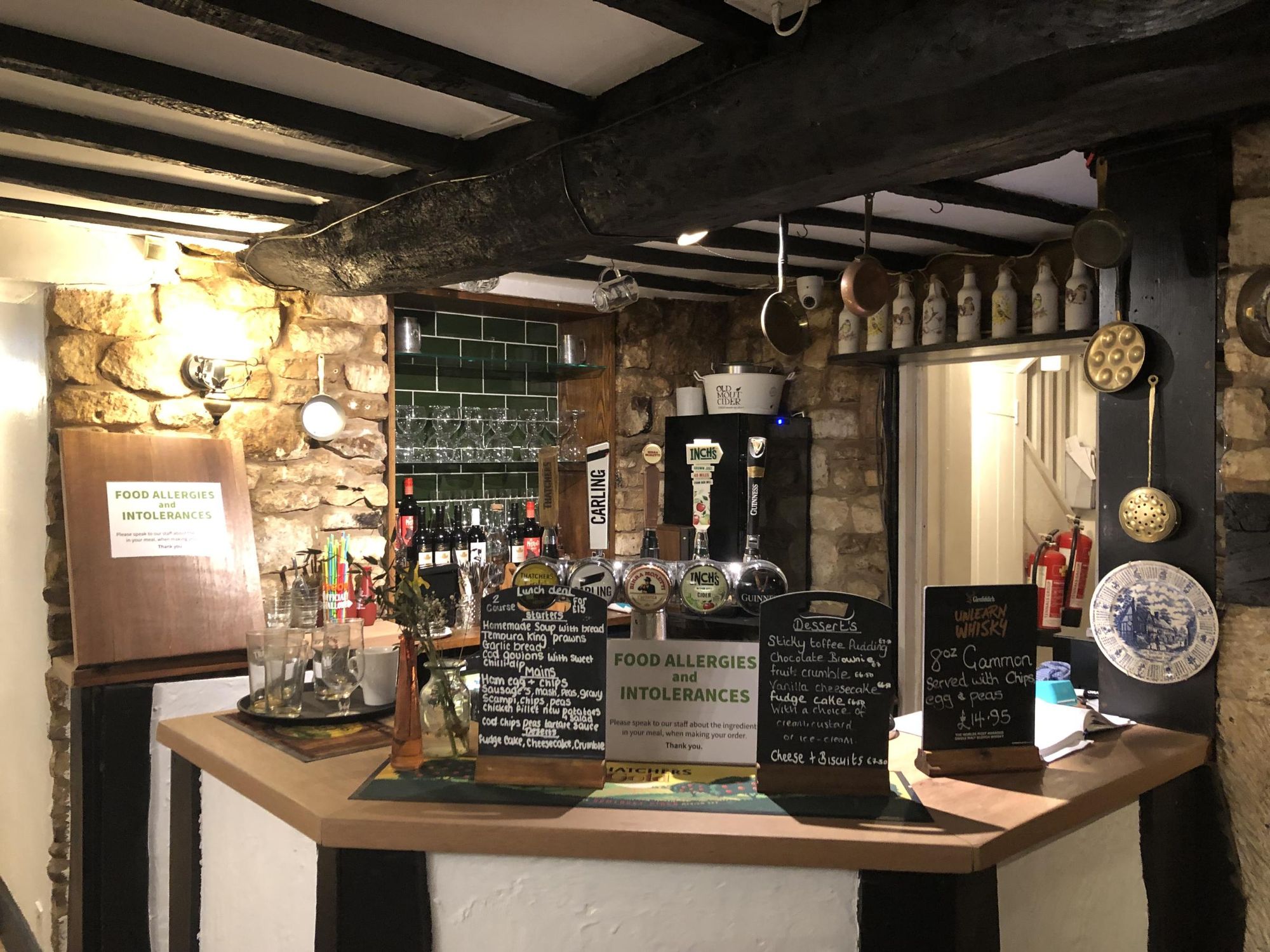 Lounge drinks area. (Restaurant). Published on 24-01-2024