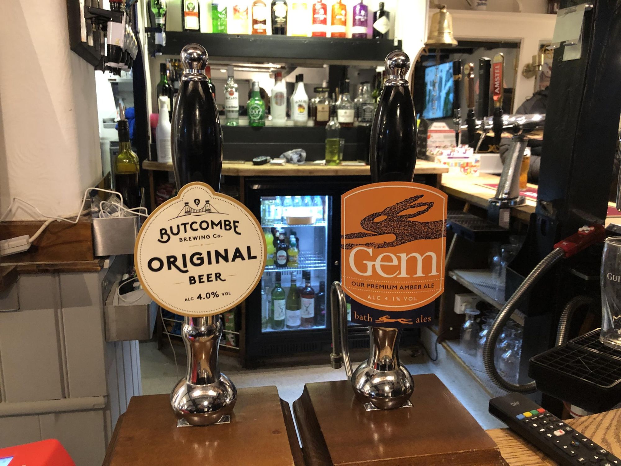 Real Ales at the bar. (Bar). Published on 24-01-2024