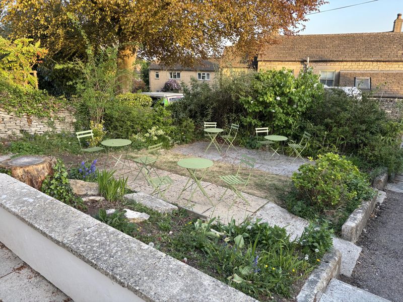 (External, Garden). Published on 02-09-2025 