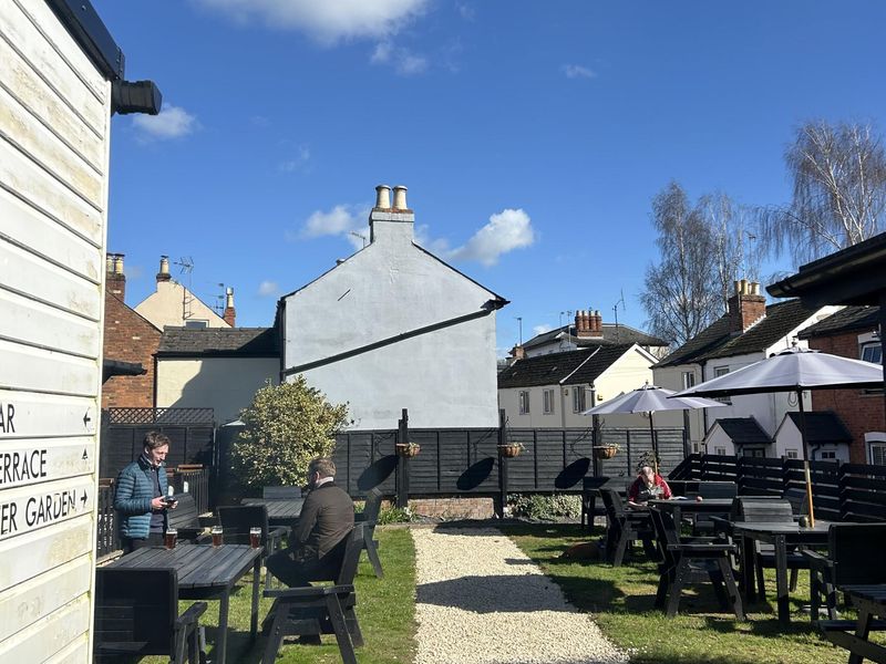 Exterior March 2026. (Garden). Published on 20-03-2026 