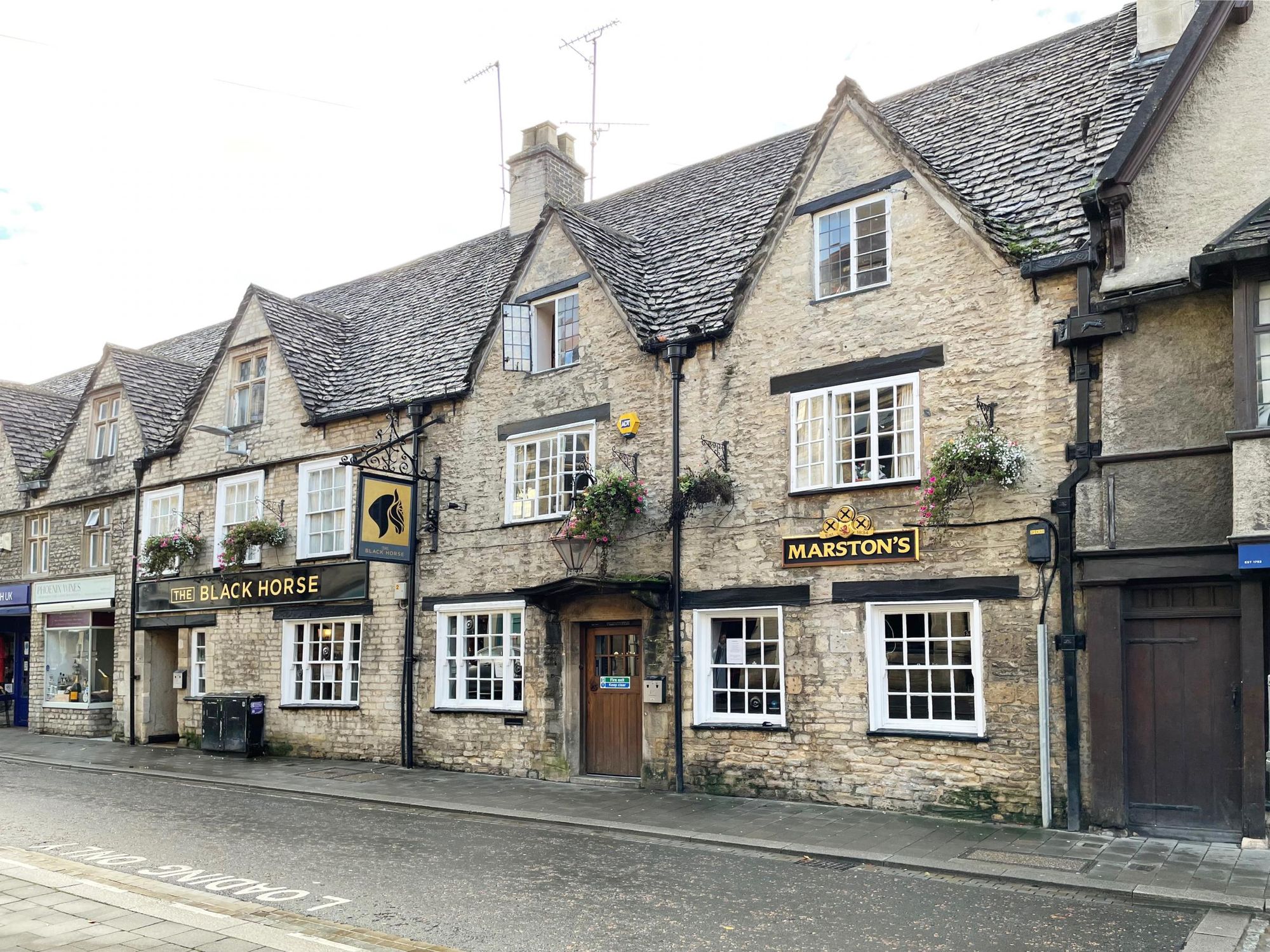 Black Horse, Cirenecester - 2021. (Pub, External, Key). Published on 26-12-2021