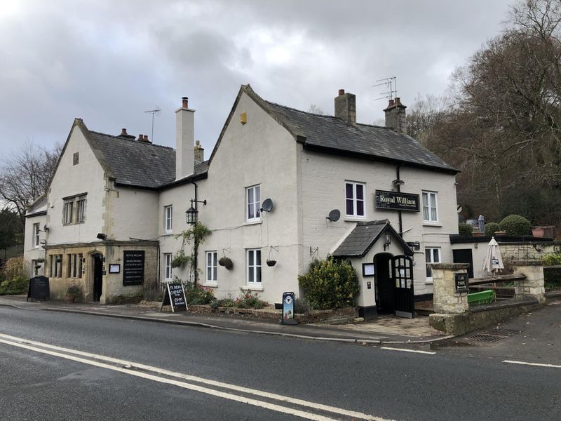 Pub from over the road. (Pub, External, Sign, Key). Published on 03-12-2021