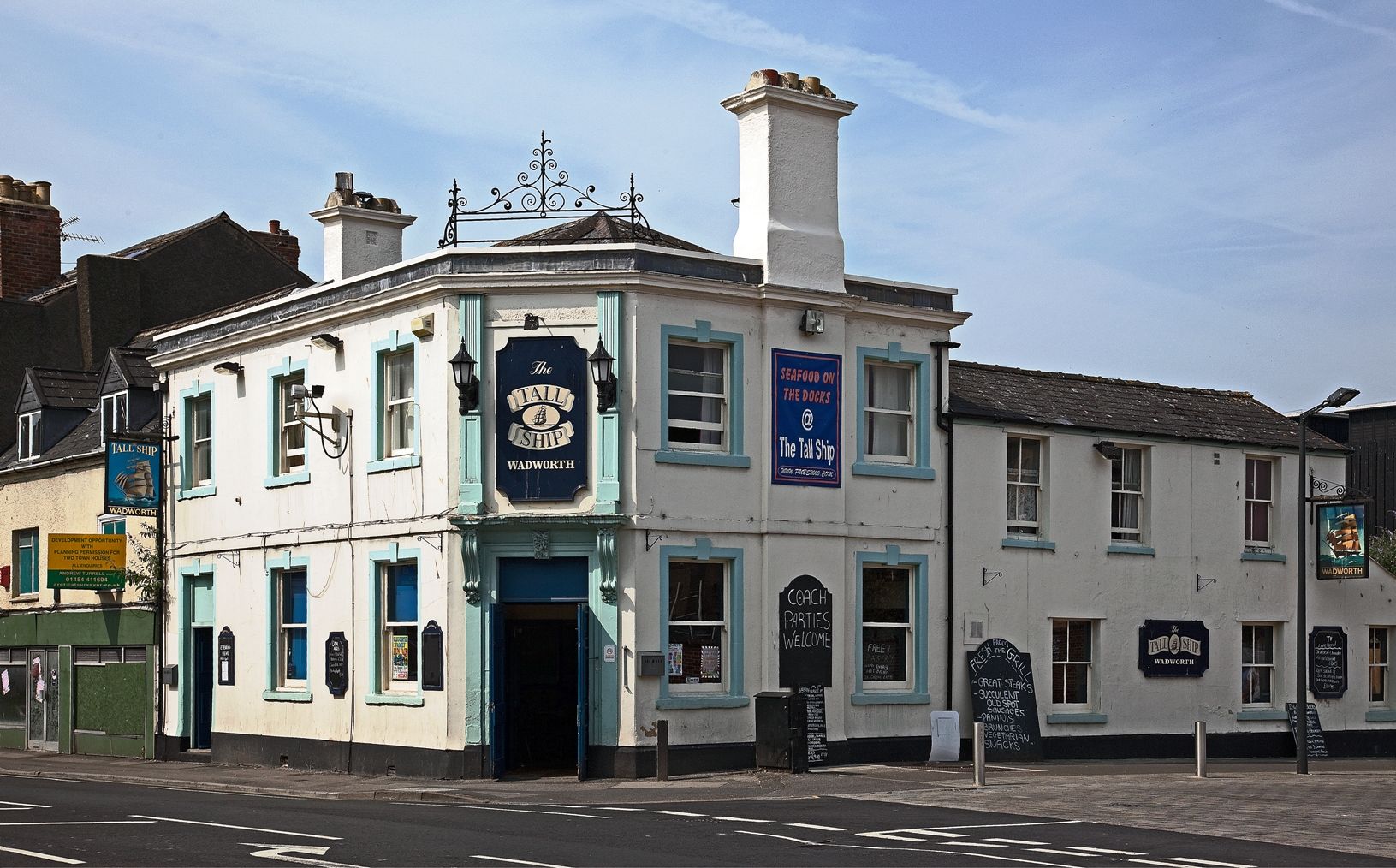 Tall Ships - Gloucester. (Pub, External). Published on 20-10-2013