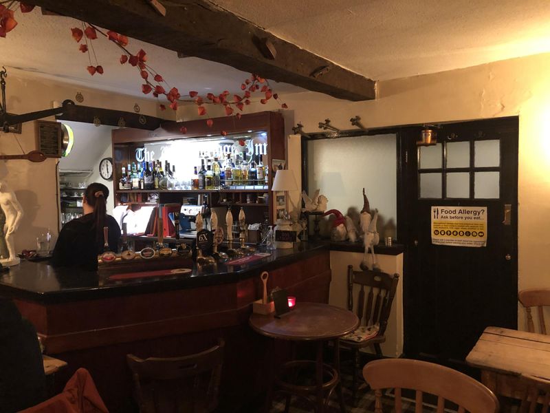 Bar to the right of the entrance. (Bar). Published on 05-02-2023