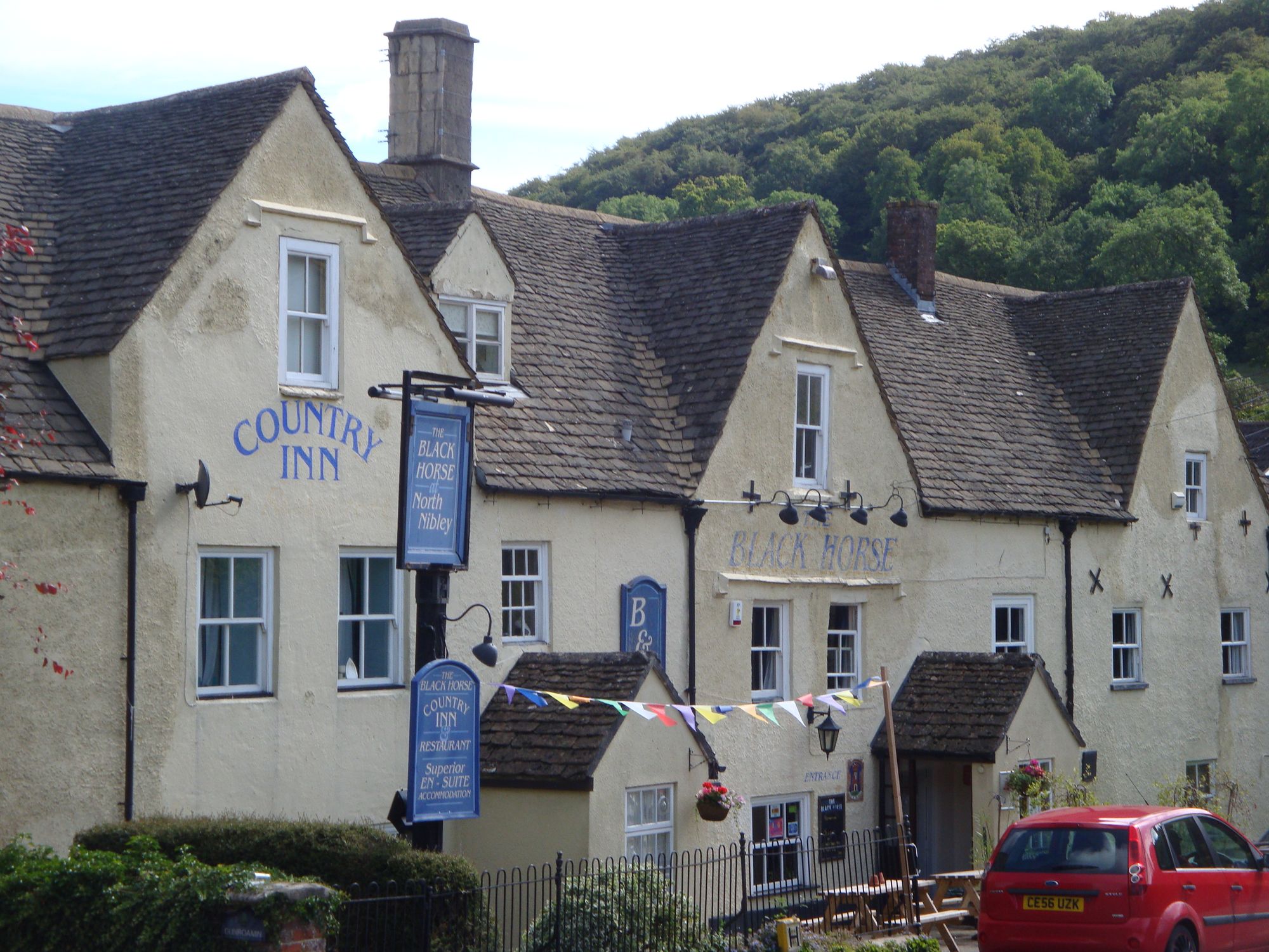 Black Horse Inn - North Nibley. (Pub, External). Published on 15-02-2015