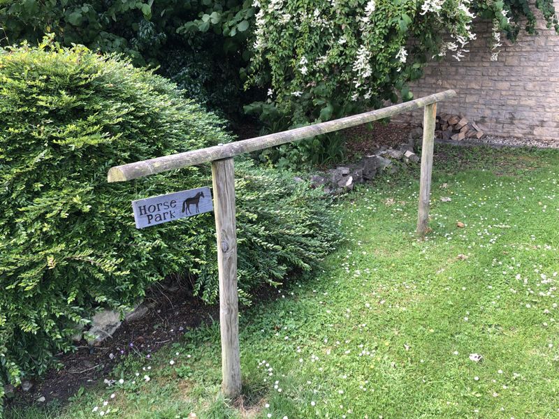 (External, Sign). Published on 17-07-2021