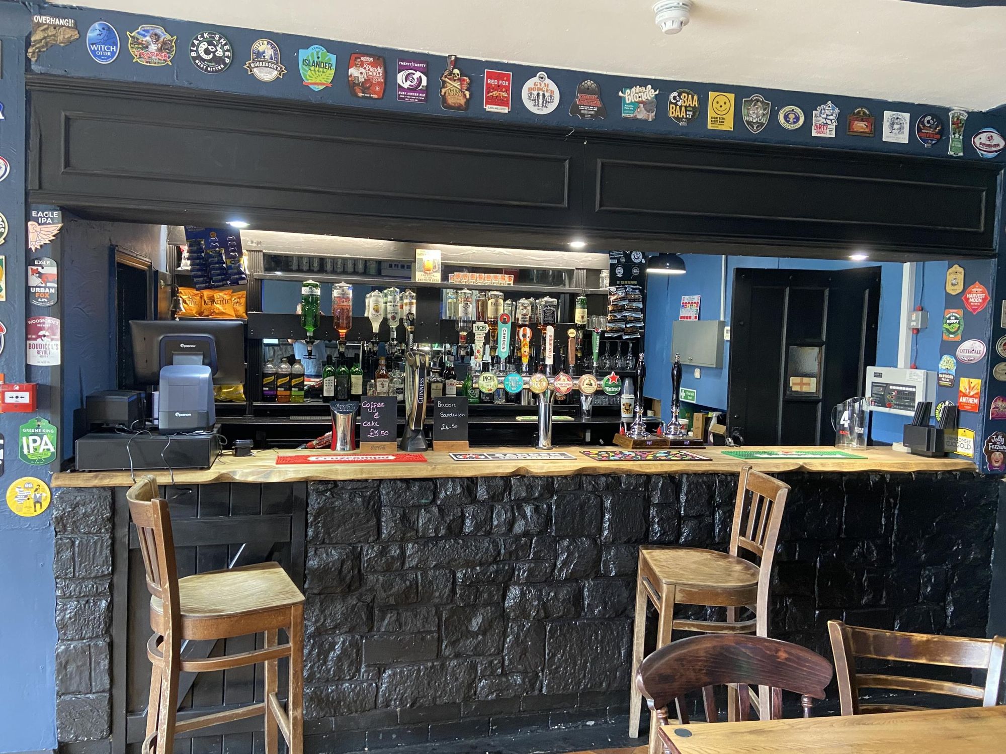 Main Bar. Published on 12-05-2025
