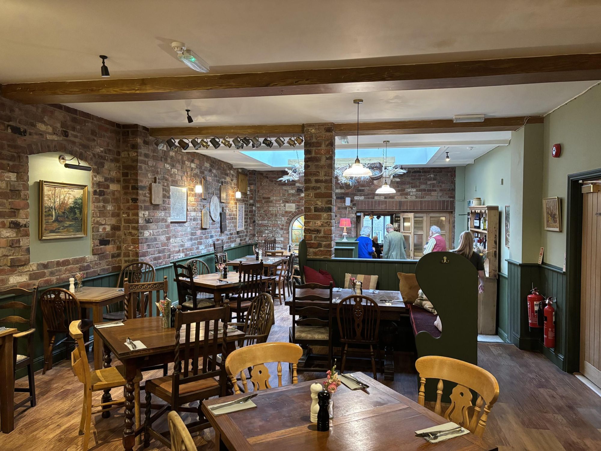 (Restaurant). Published on 11-06-2026