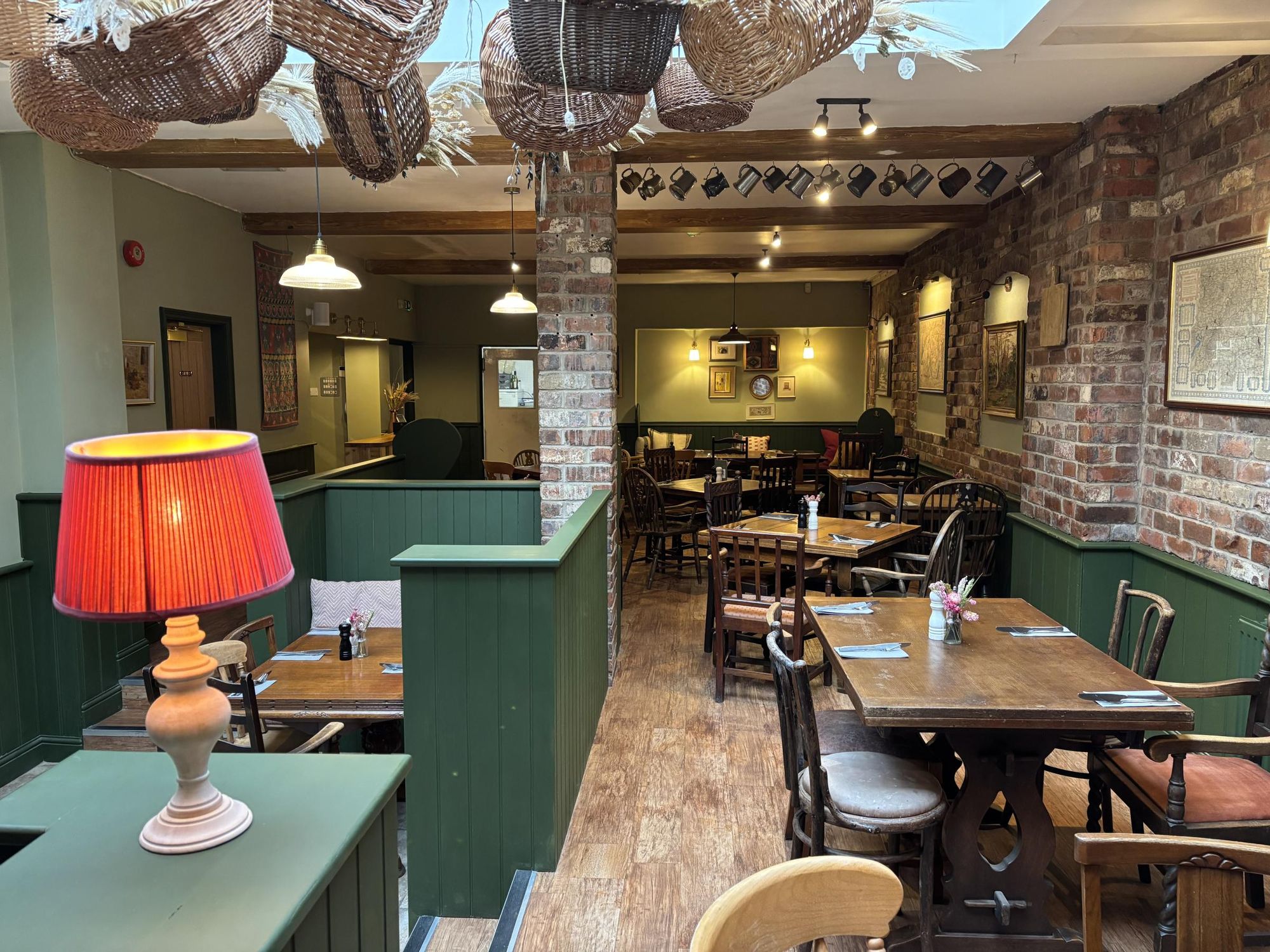 (Restaurant). Published on 11-06-2026